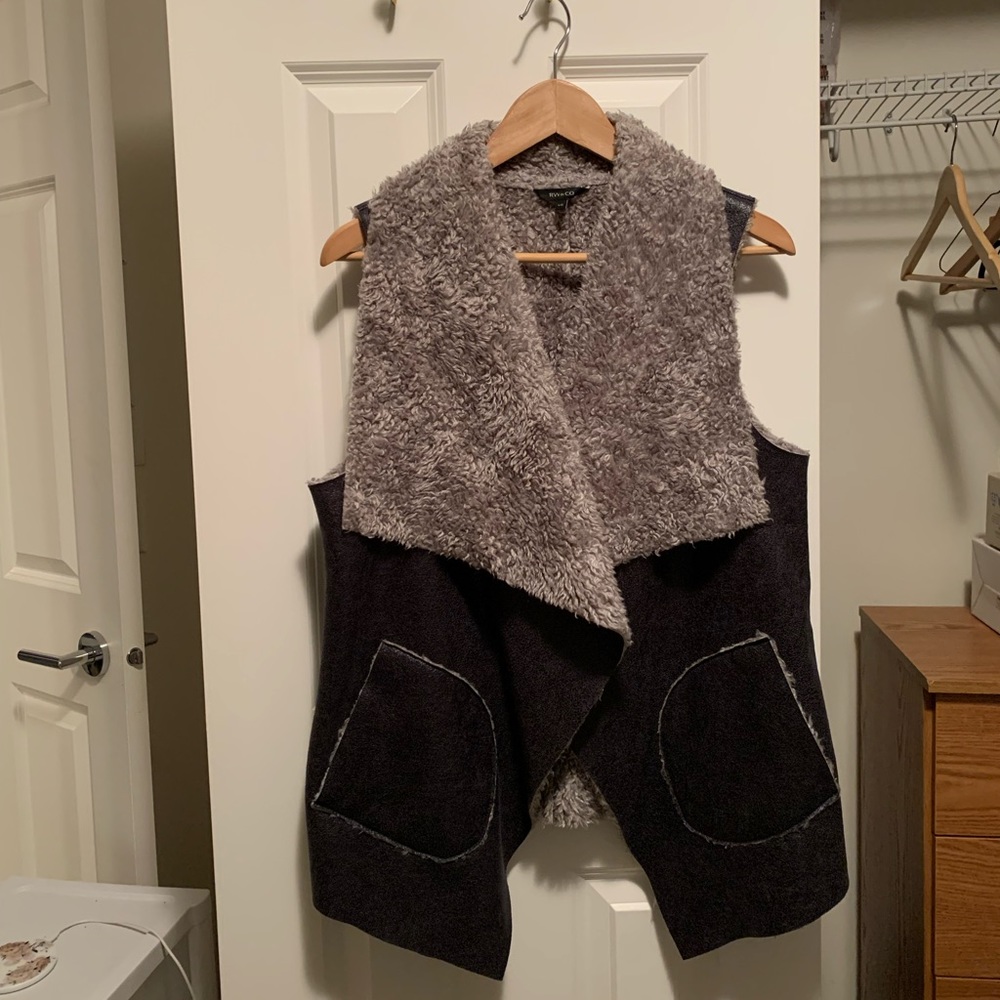 RW&CO Vest